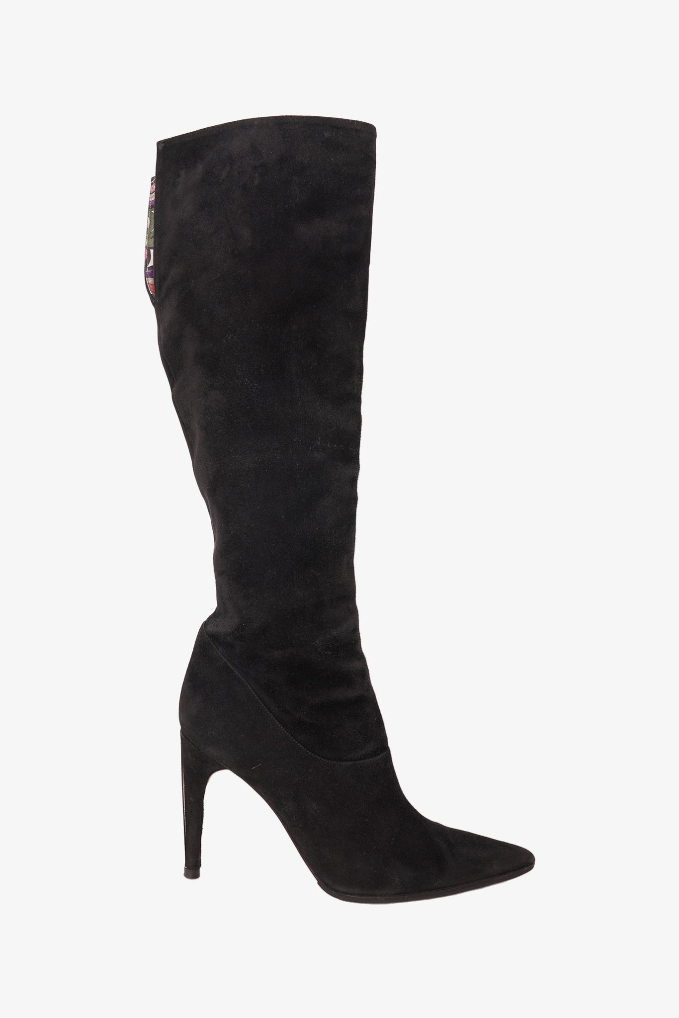 Point hot sale black boots