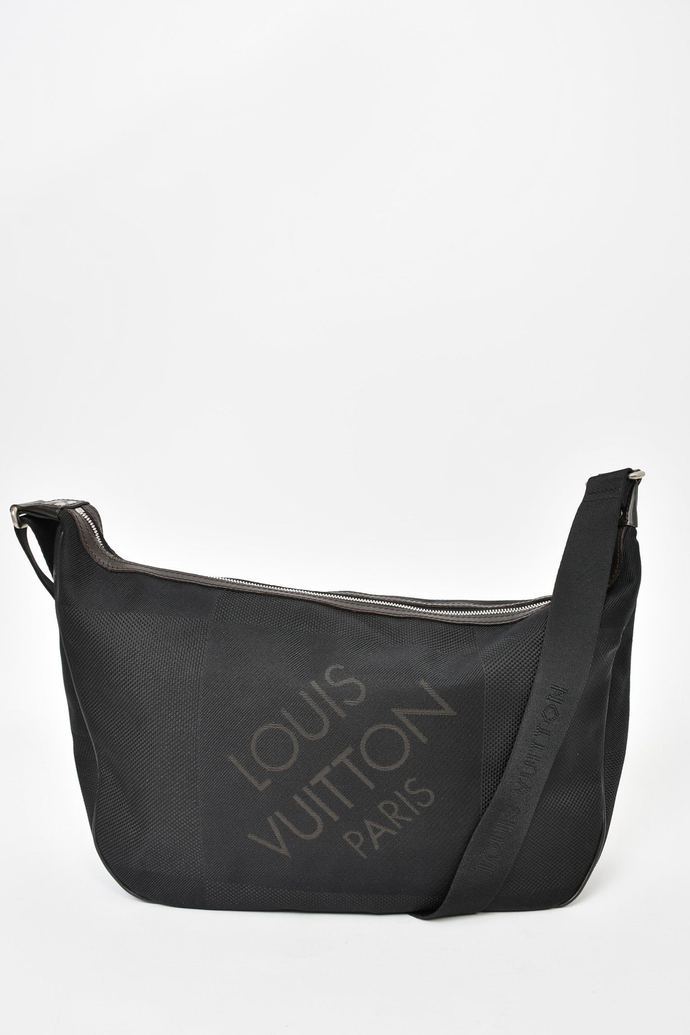 Louis Vuitton, Bags, Vuitton Damier Geant Canvas Explorateur Messenger  Bag