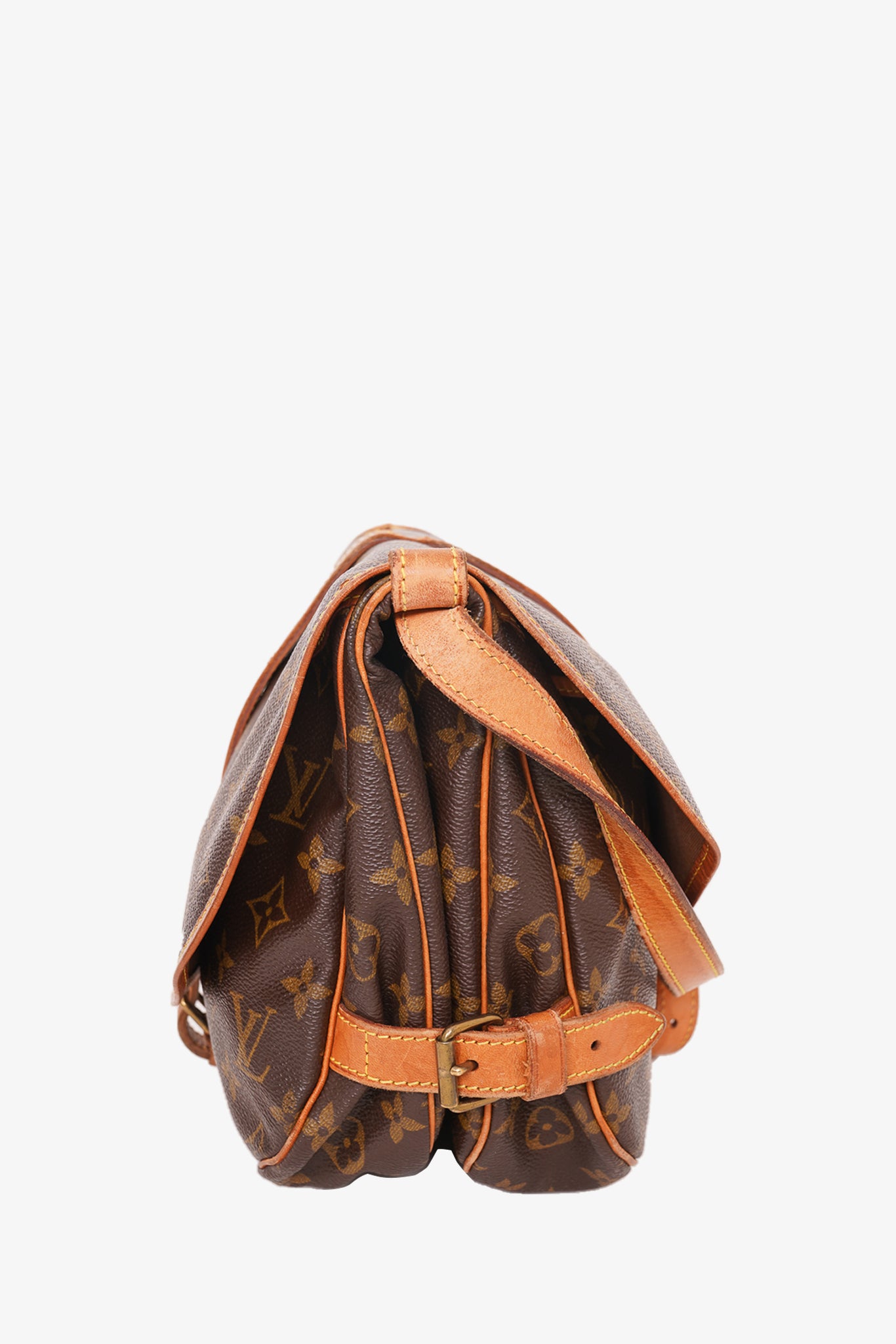 Saumur cloth crossbody bag Louis Vuitton Brown in Cloth - 9296791