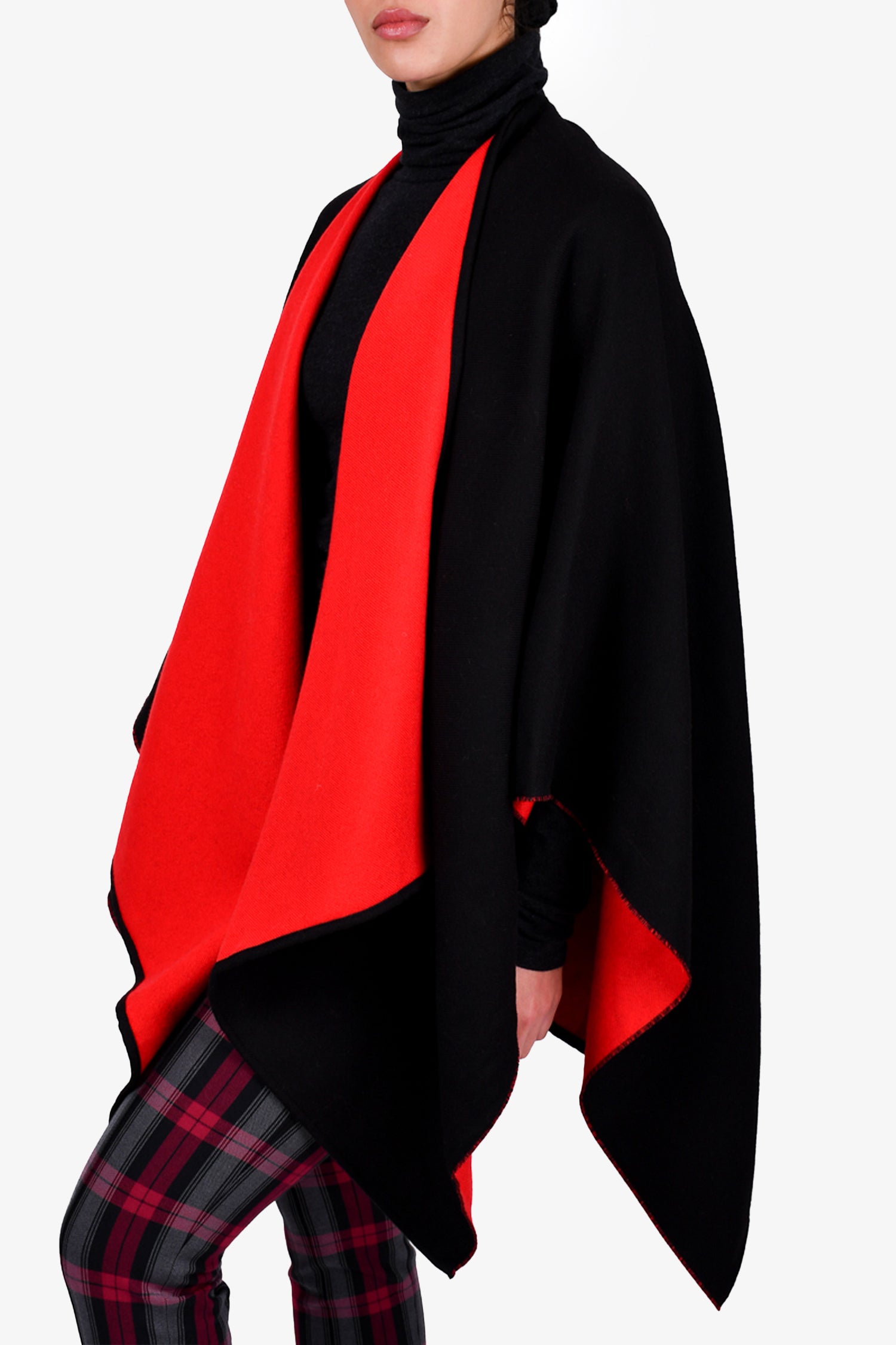 Burberry black clearance poncho