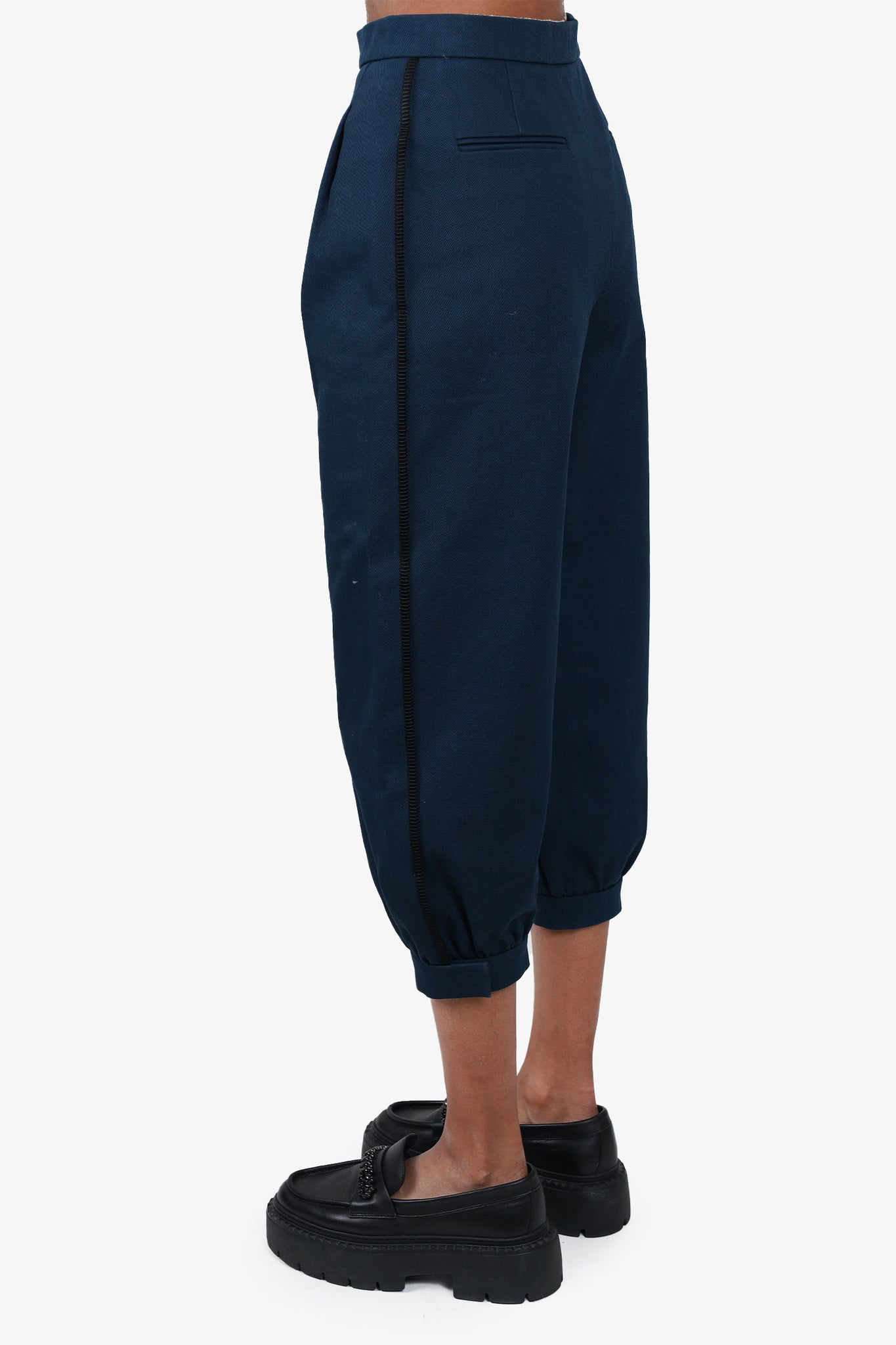 Fendi Grey/Tan Logo Leggings Size 36 – Mine & Yours