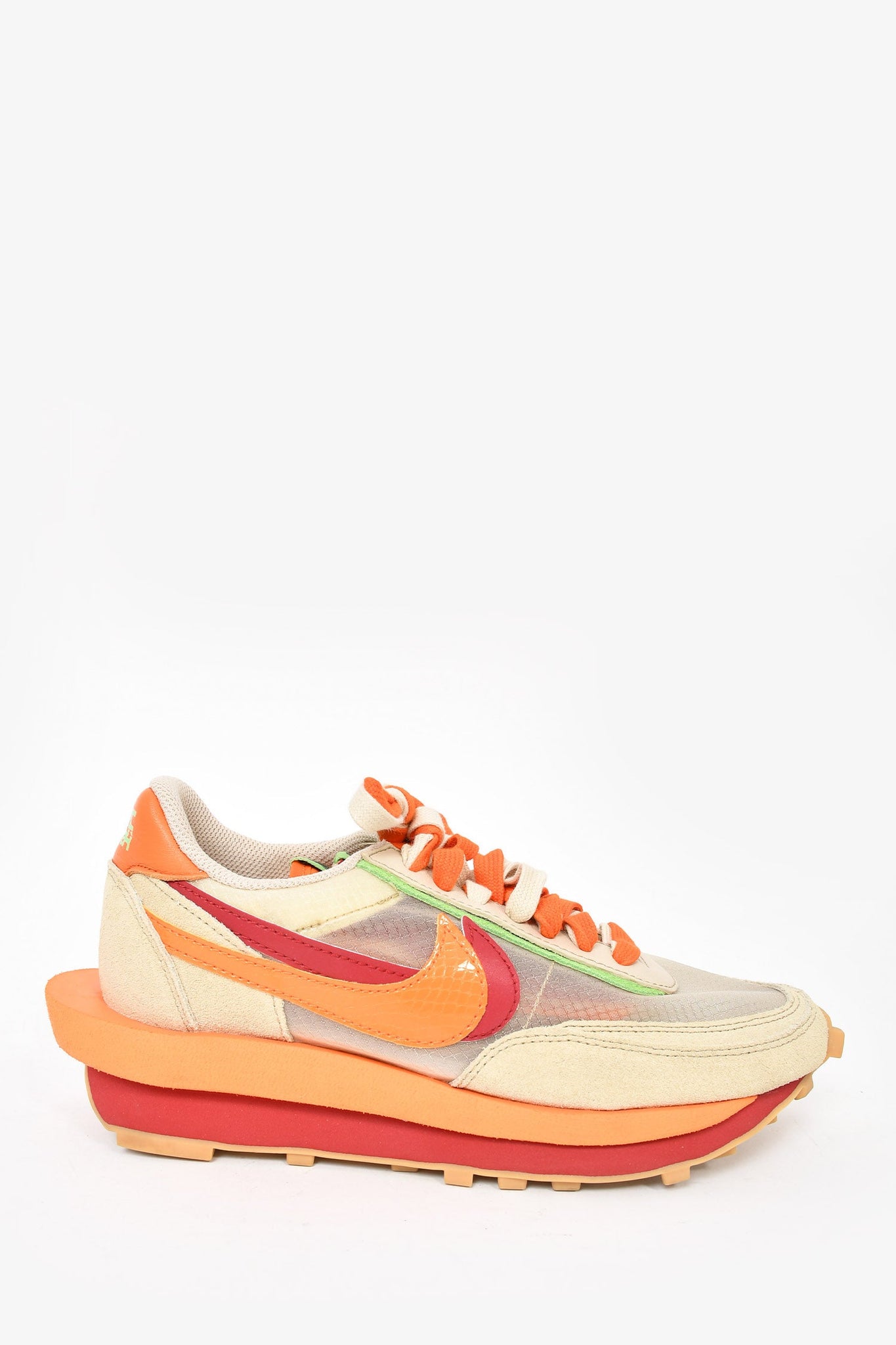 Nike deals sacai snkrs