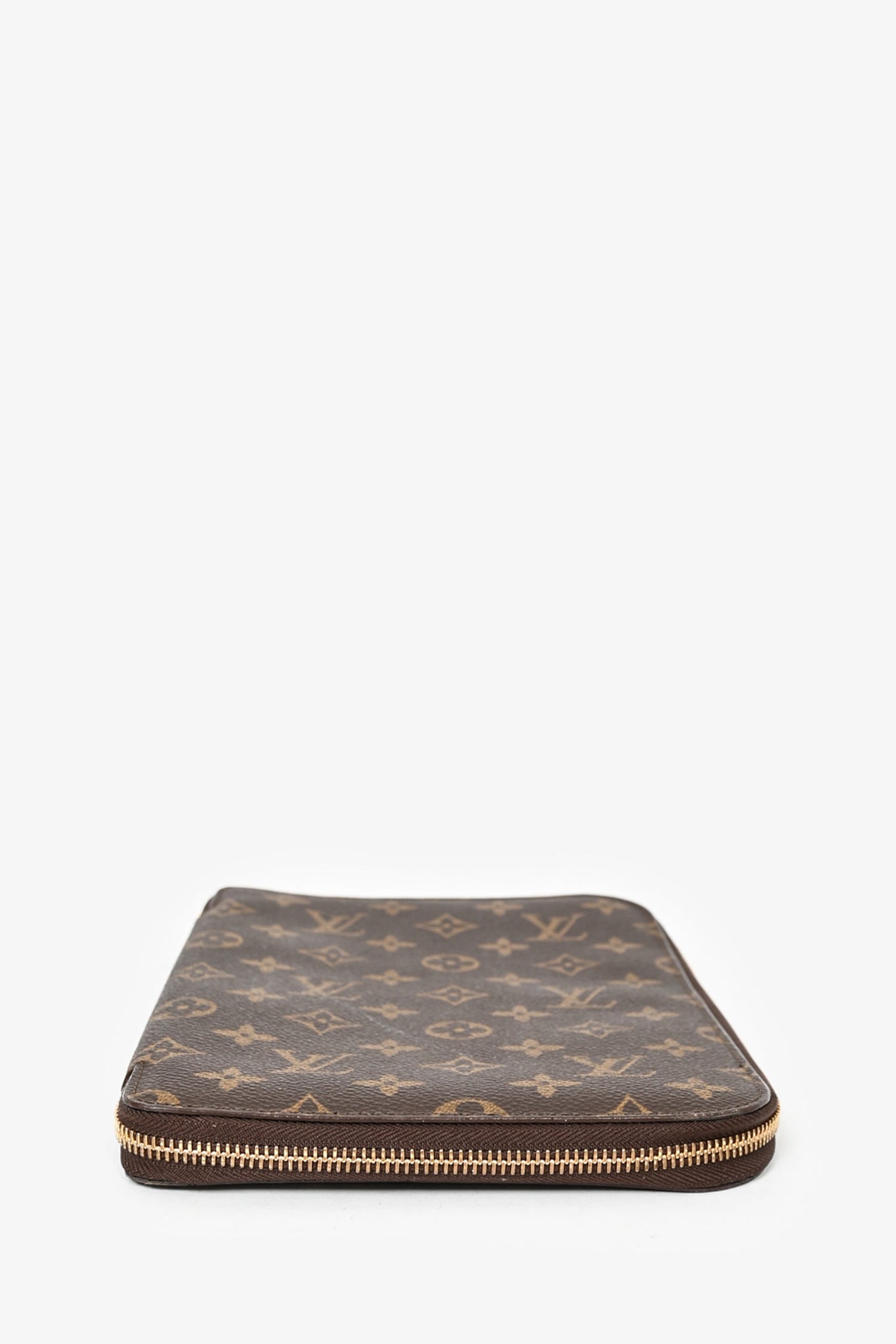 Louis Vuitton Medium Monogram Agenda Cover – Mine & Yours